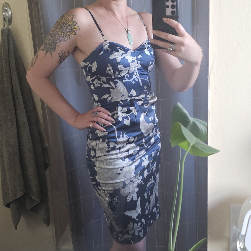100% Silk Floral Dress With Unique Flora And Fauna Pattern, Like New